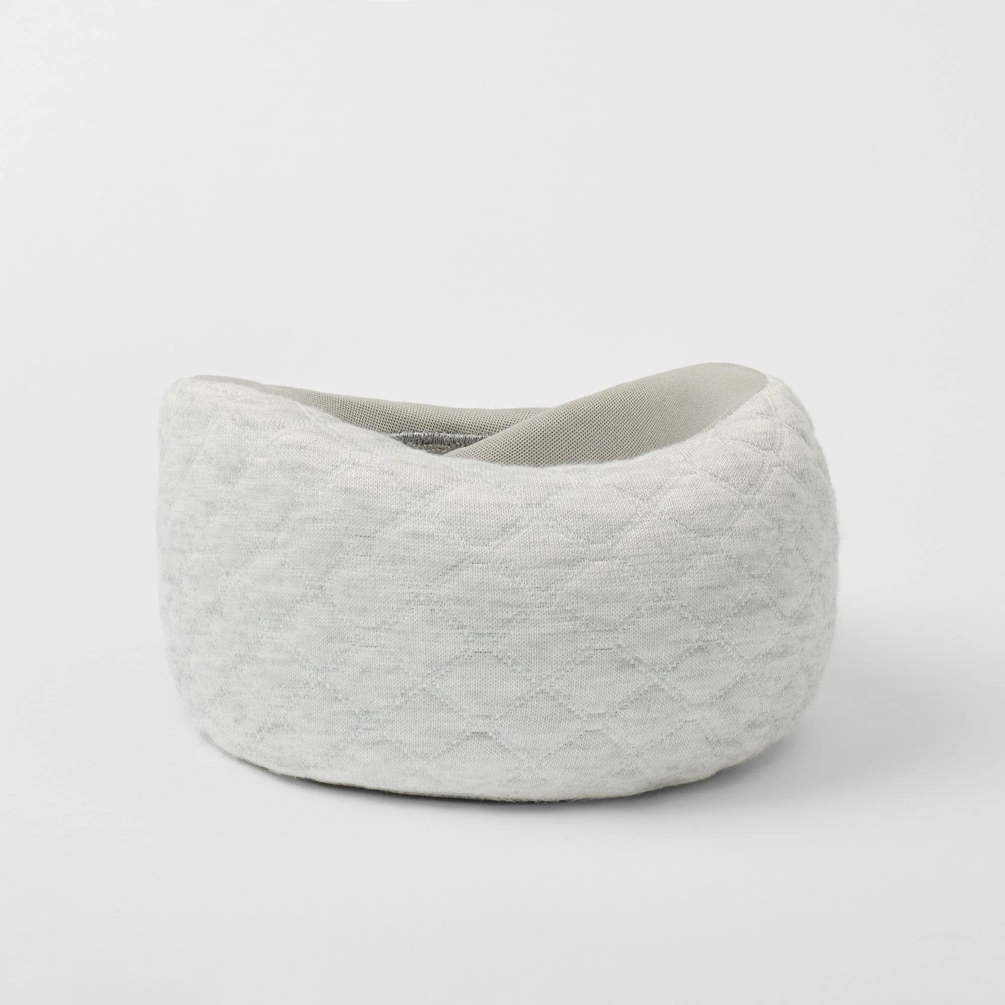 The Groove® Go Pain Relief Travel Pillow - Image 2